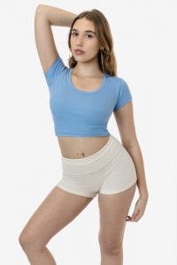 Scoopneck Crop Top
